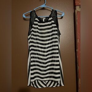 Studio Y Striped Top open back with leather detail size large